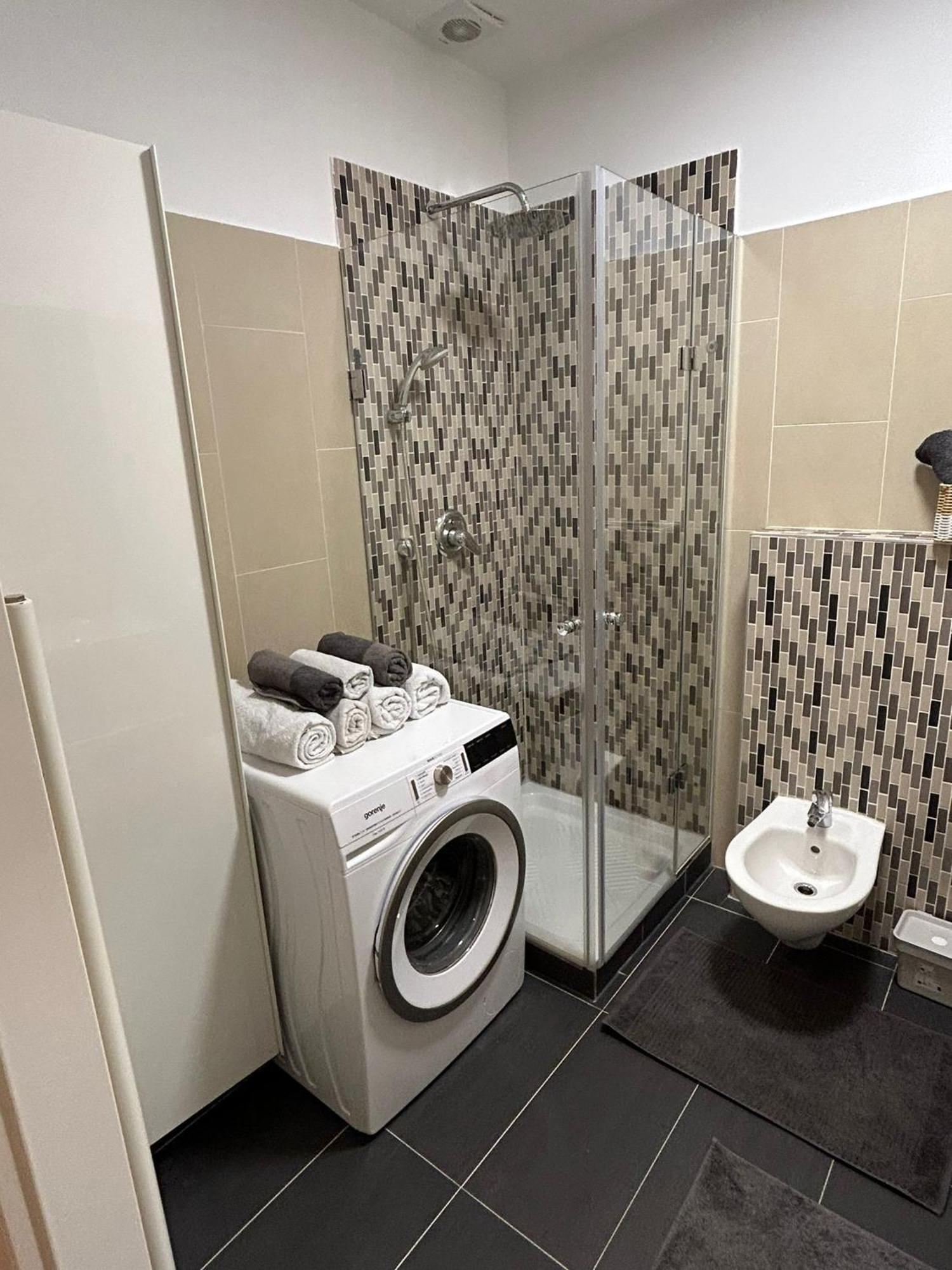 Favoriten Apartments Вена Экстерьер фото